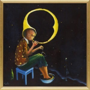 księżycowa serenada - Damian Wojnowski - postać siedząca na taborecie ze stopami w misce z wodą, grająca na księżycu w formie trąby, gwieździste niebo w tle. realizm magiczny.