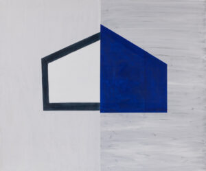 Joanna Mrozowska, Biało-niebieski, 2020 – obraz z biało-niebieskim domem na szarym tle