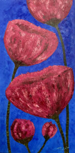Paulina Leszczyńska Różowe na niebieskim, 2022 sztuka młoda obraz różowe kwiaty niebieskie tło wysoki obraz długi pionowy do wnęki