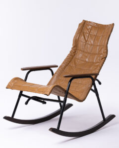 Inspirowany projektem Takeshi Nii Składany fotel bujany, 2. poł. XX w.