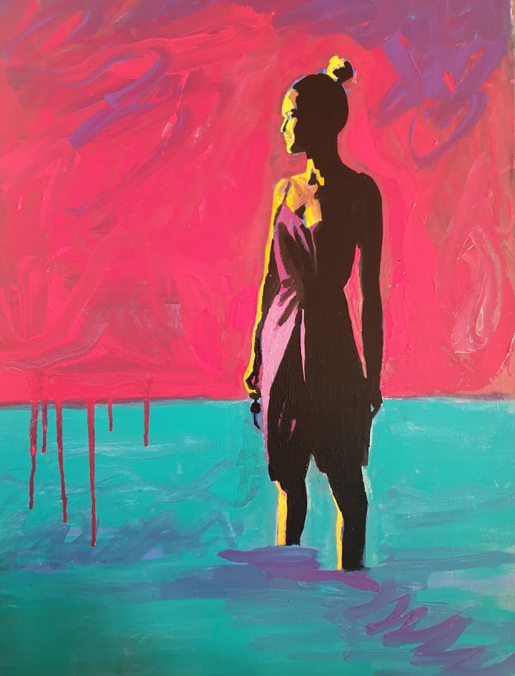 Aleksandra Siudek, On the beach, 2023 - kolorowy obraz, kobieta stojąca w wodzie, różowo-turkusowe tło